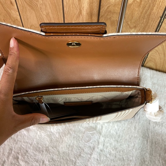 michael kors medium striped canvass shoulder bag - Picture 3 of 6